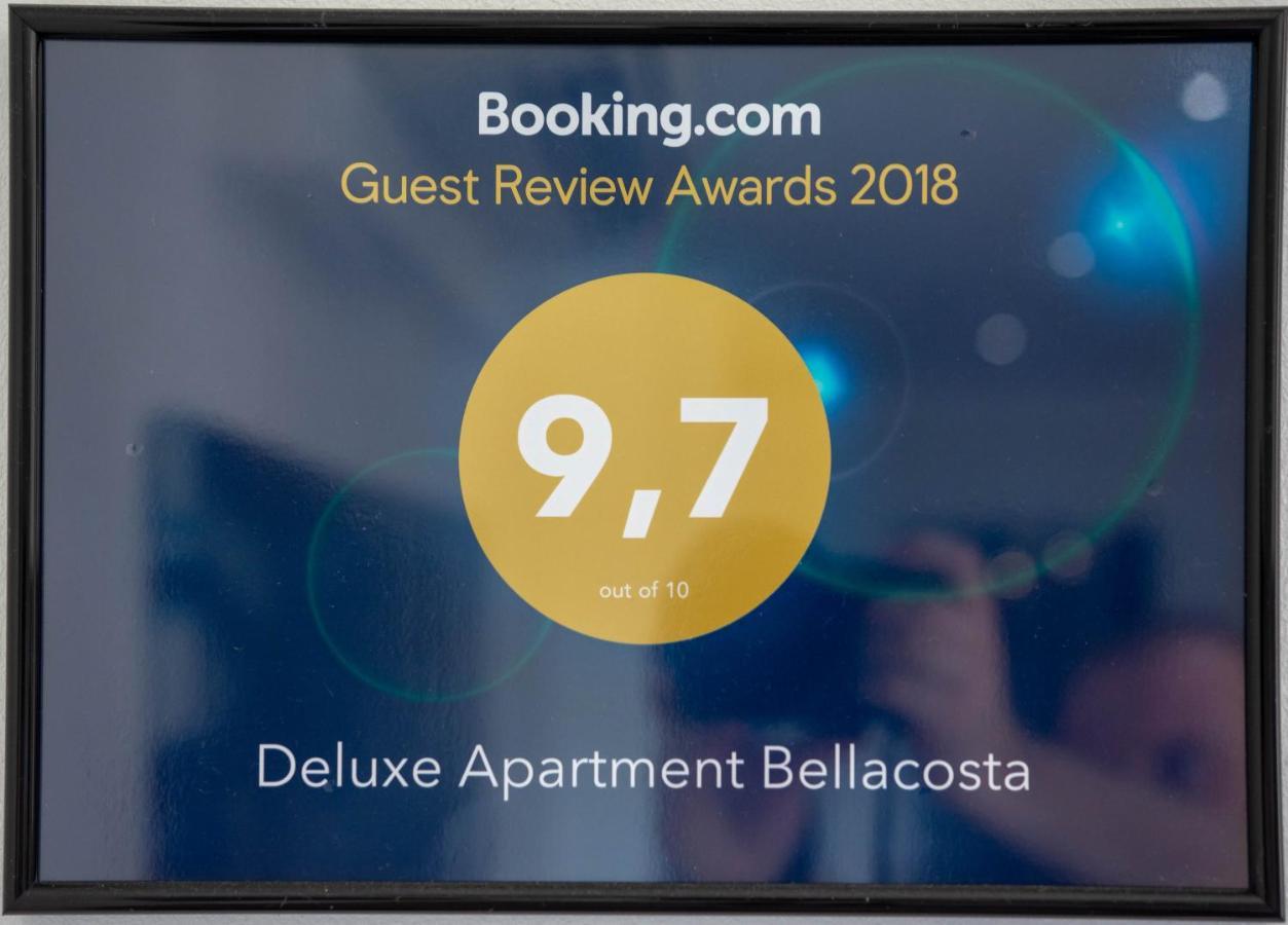 Deluxe Apartment Bellacosta Kastela Exterior photo